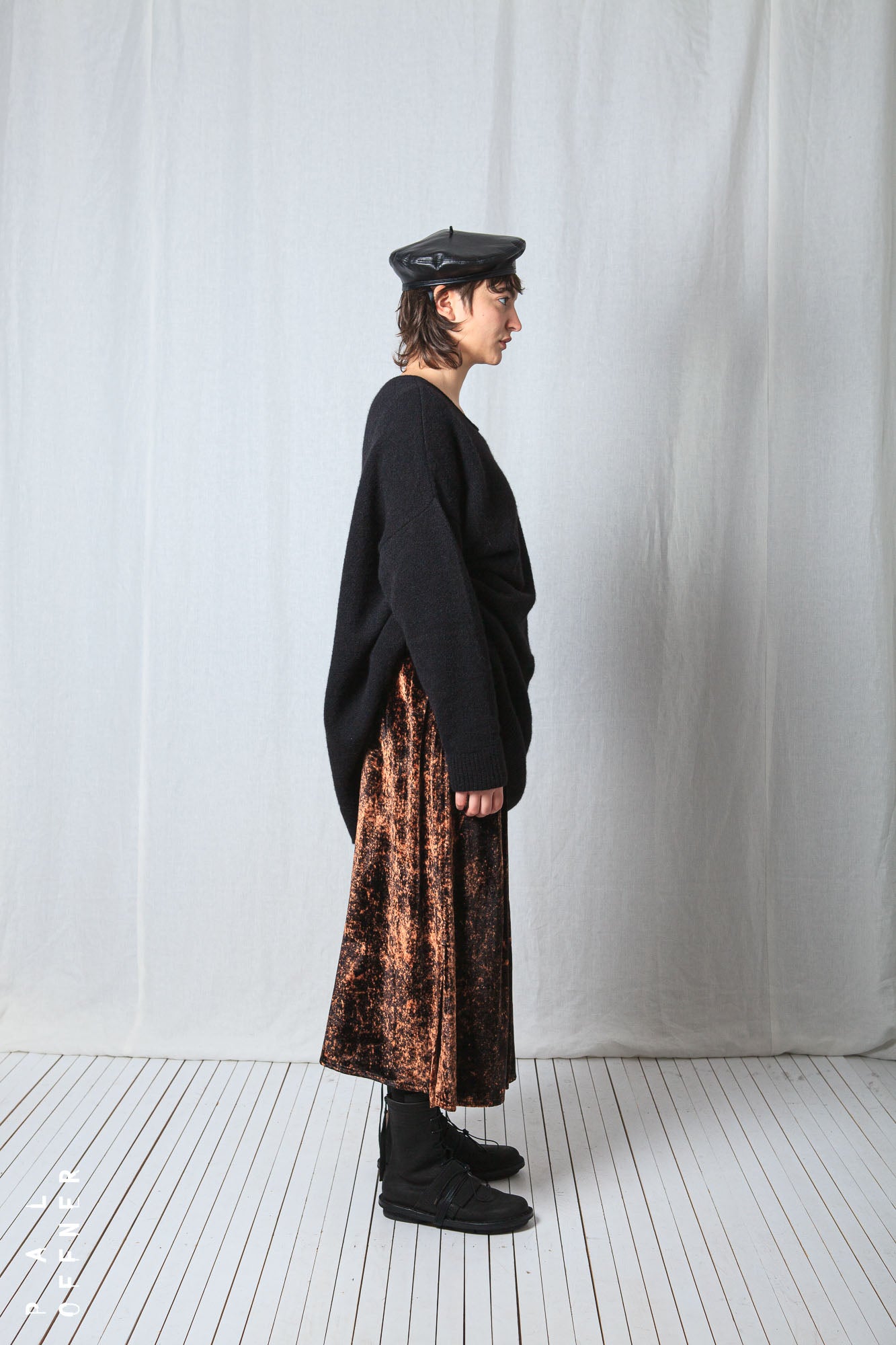 Double Slit Skirt_Fluid Velvet