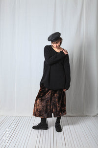 Double Slit Skirt_Fluid Velvet