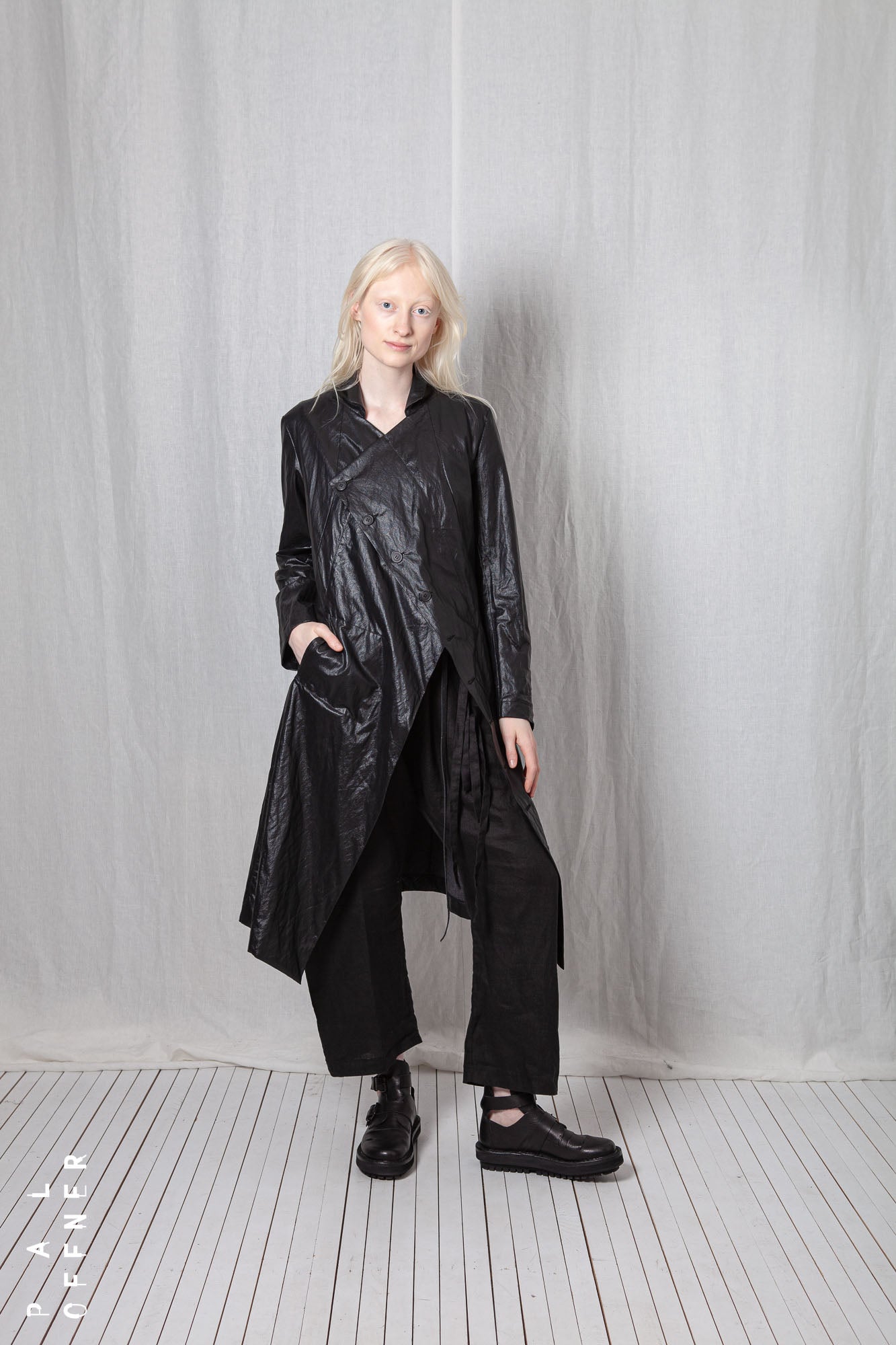 Draped Coat_Coated Viscose