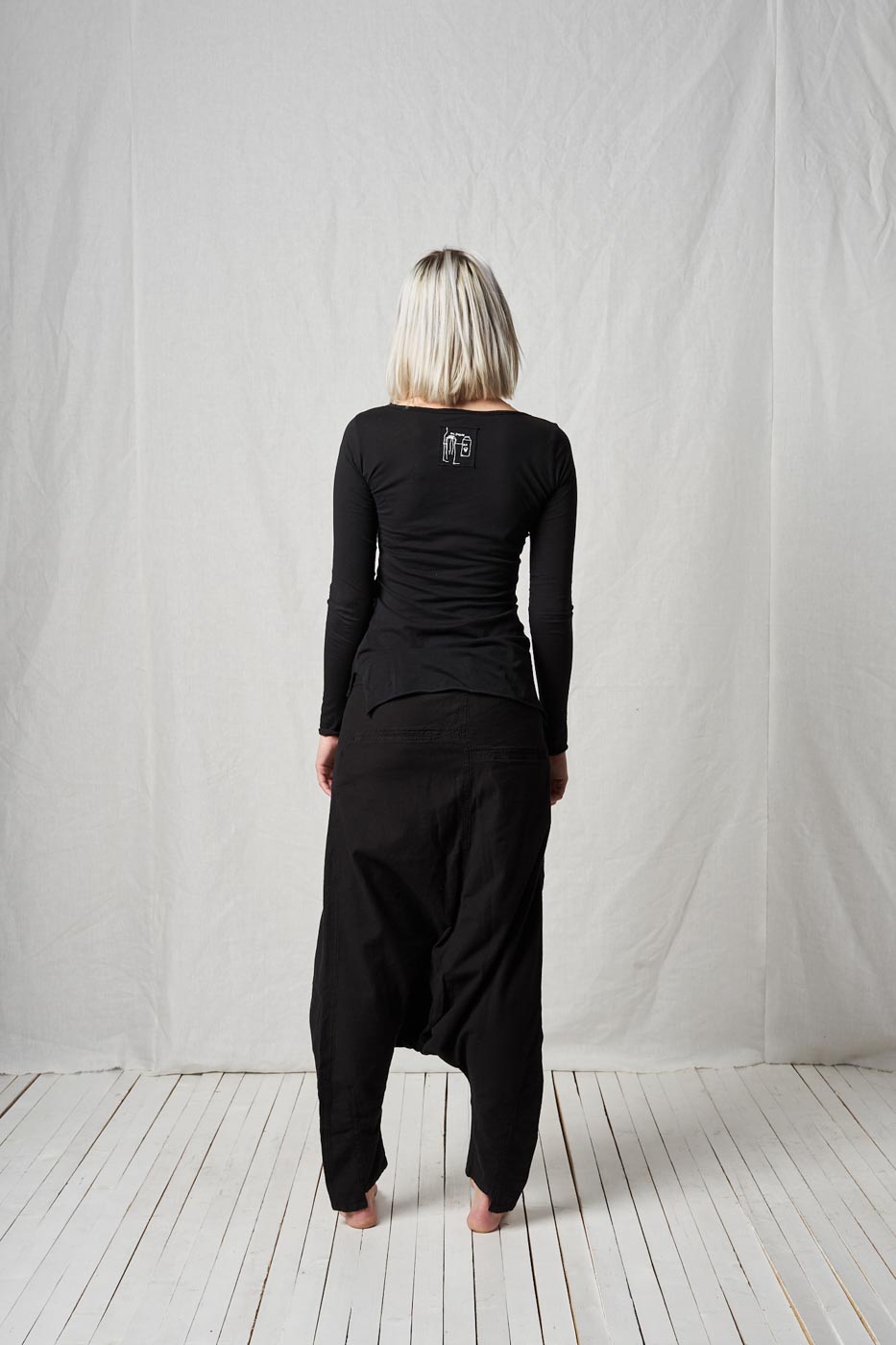 Extreme Low Crotch Trousers_Crepe Stretch