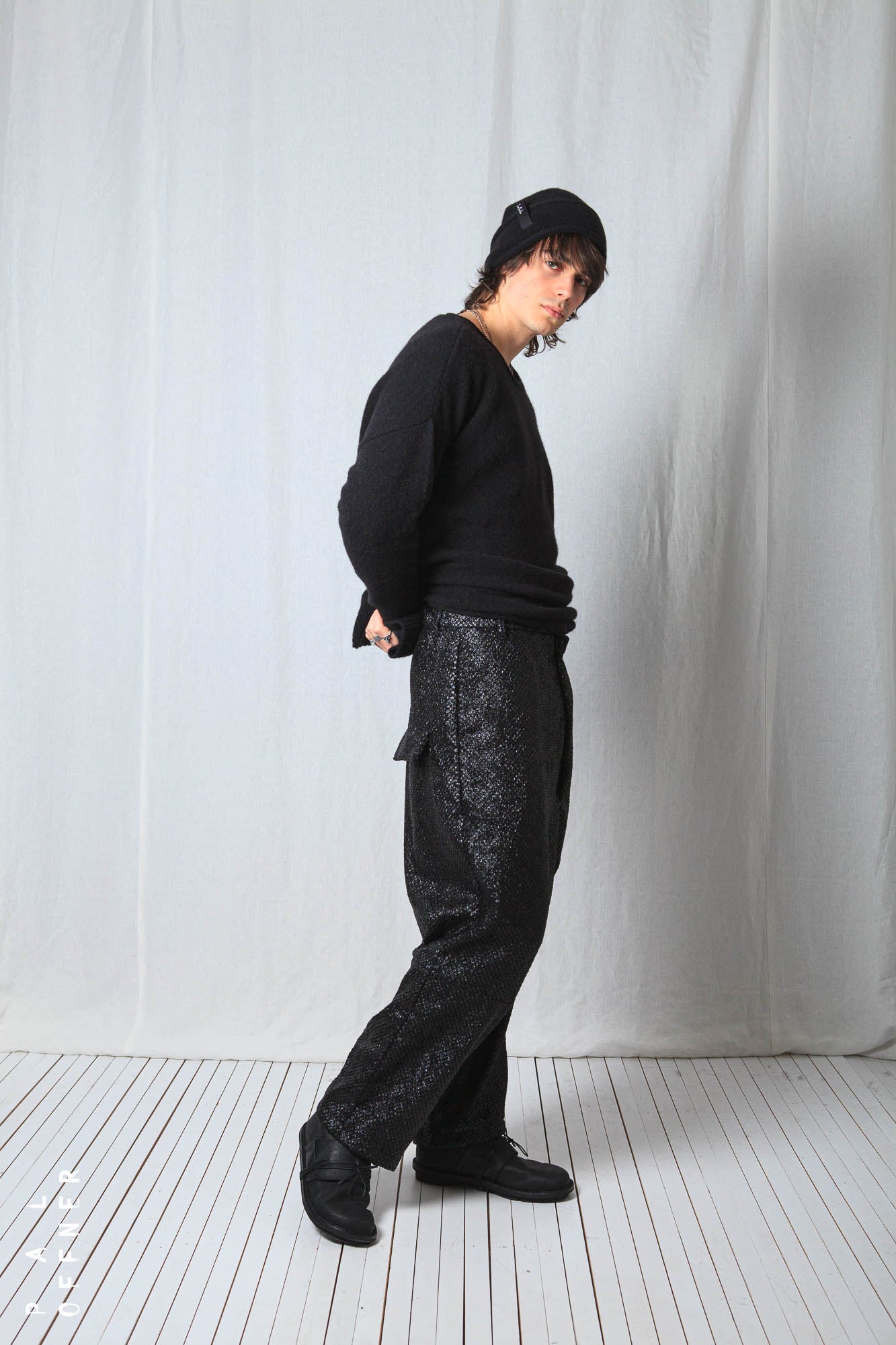 Fluid Big Trousers_Laminated Flake