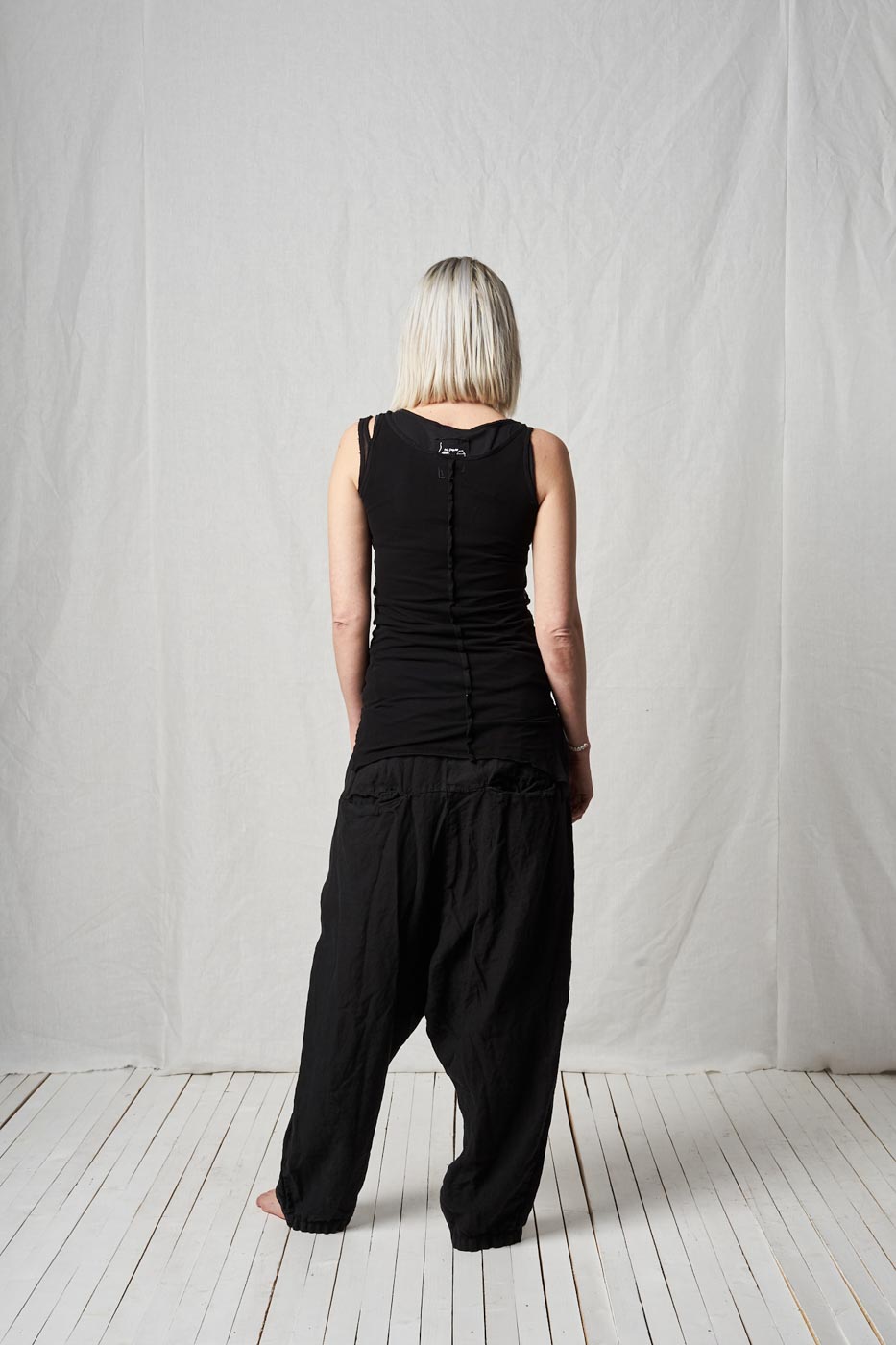 Long Top with Embroidery_Cotton Mesh