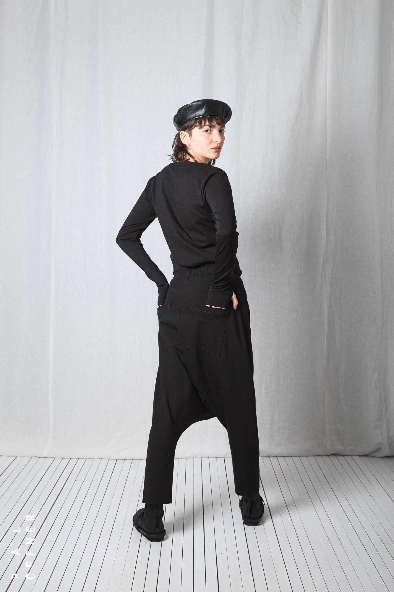 Loose Pull-On Trousers_Luxury Bi-Stretch Tricot