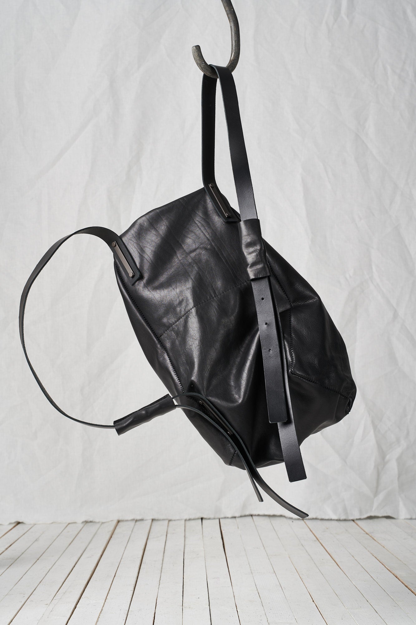 Pouch Backpack_Leather