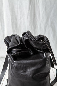 Pouch Backpack Zipped_Leather