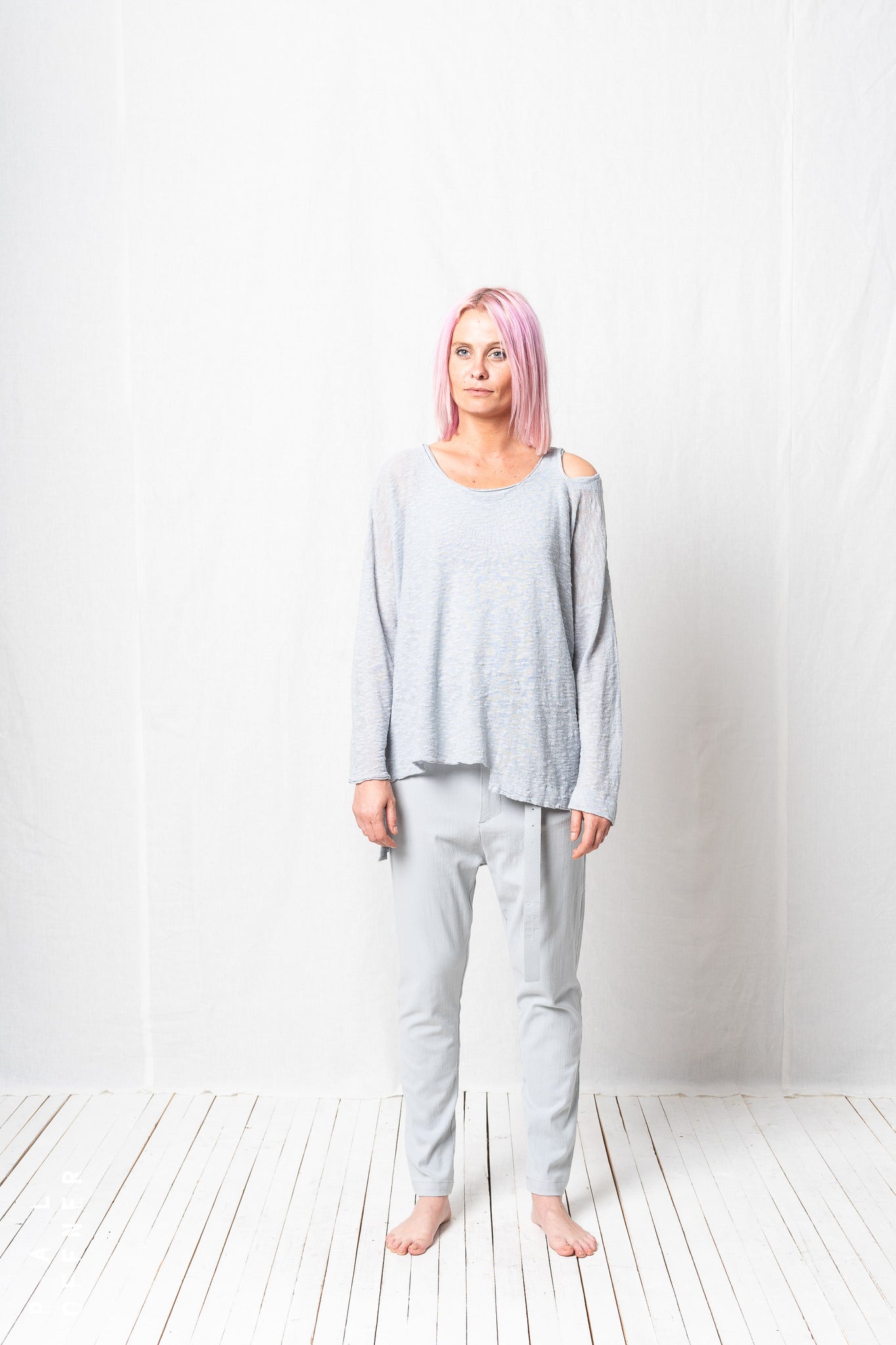 Shoulder Cut Out Pullover_Linen Viscose Knit