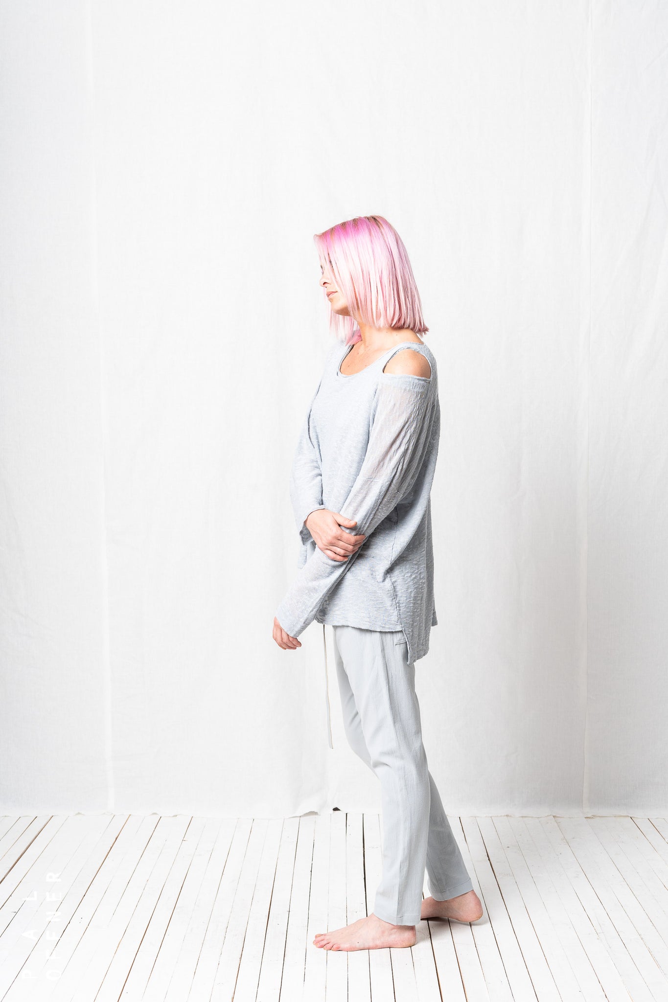 Shoulder Cut Out Pullover_Linen Viscose Knit